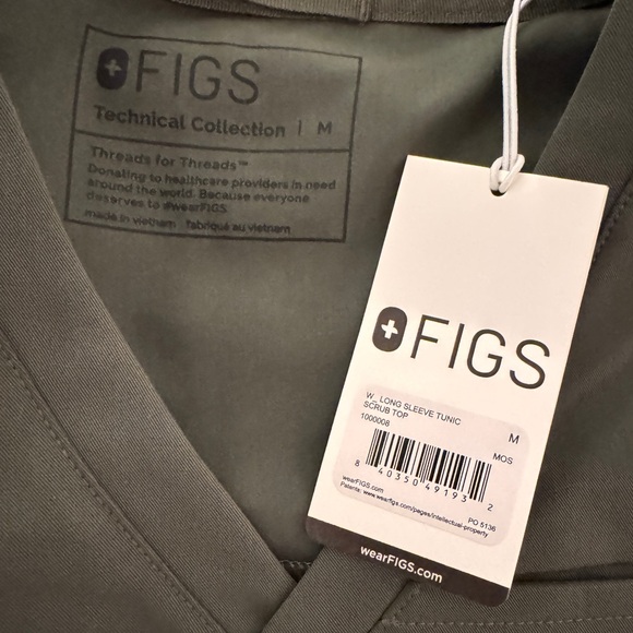 Figs Women's Halle V-Neck Longsleeve Tunic Scrub Top - Picture 5 of 5